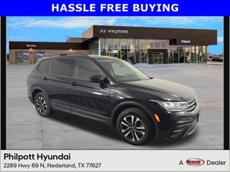 Used 2022 Volkswagen Tiguan S image 1