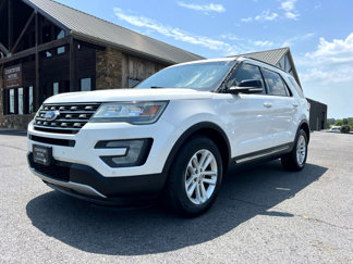 Used 2016 Ford Explorer XLT w/ Equipment Group 202A image 1