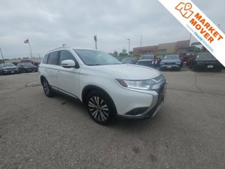 Used 2019 Mitsubishi Outlander SEL image 1