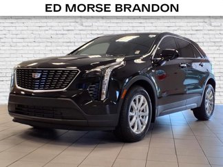Certified 2022 Cadillac XT4 Luxury w/ Cold Weather Package image 1