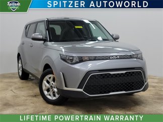 New 2025 Kia Soul LX image 1