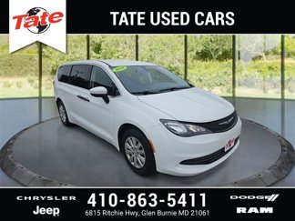 Certified 2020 Chrysler Voyager L image 1