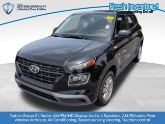 Used 2021 Hyundai Venue SE image 1