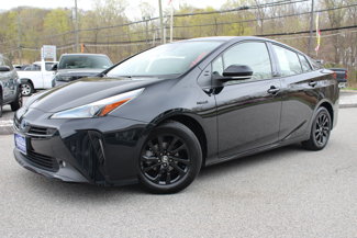 Used 2022 Toyota Prius LE image 1
