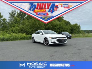 Used 2023 Chevrolet Malibu LT image 1