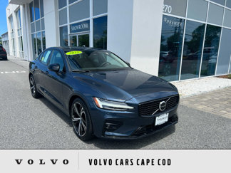 Used 2025 Volvo S60 B5 Core image 1