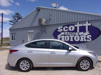 Used 2019 Hyundai Accent SE image 1