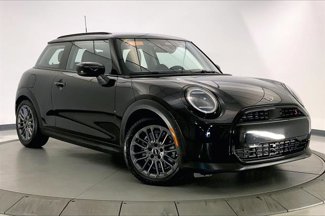 Certified 2025 MINI Cooper S image 1