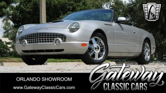 Used 2004 Ford Thunderbird video 1