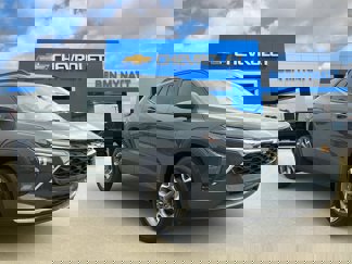 New 2025 Chevrolet Trax LT w/ Driver Confidence Package image 1