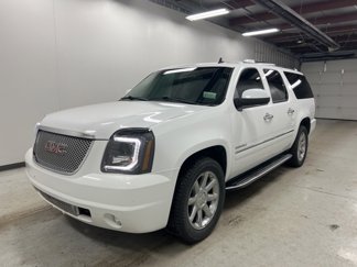 Used 2013 GMC Yukon XL Denali image 1