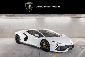 Used 2024 Lamborghini Revuelto image 1