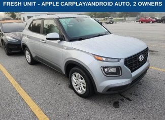 Used 2021 Hyundai Venue SE image 1