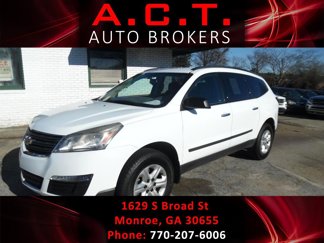 Used 2017 Chevrolet Traverse LS image 1