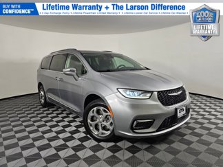 Used 2021 Chrysler Pacifica Limited image 1