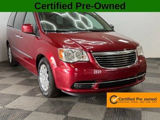 Used 2016 Chrysler Town & Country Touring w/ Driver Convenience Group image 1
