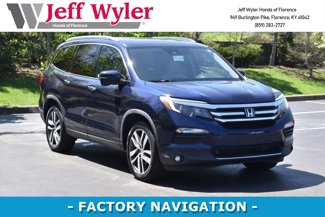 Used 2017 Honda Pilot Touring image 1