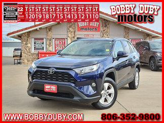Used 2021 Toyota RAV4 XLE image 1