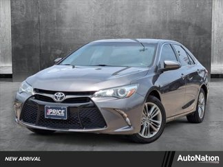 Used 2016 Toyota Camry SE image 1
