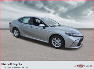 New 2025 Toyota Camry LE image 1