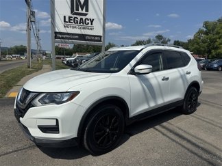 Used 2018 Nissan Rogue SV image 1