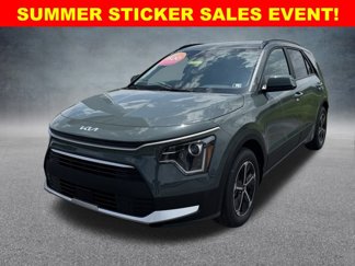 New 2025 Kia Niro EX image 1
