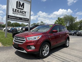Used 2017 Ford Escape SE w/ Equipment Group 201A image 1