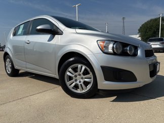 Used 2015 Chevrolet Sonic LT image 1