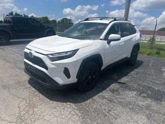 Used 2023 Toyota RAV4 XLE image 1