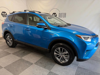 Used 2017 Toyota RAV4 XLE w/ All Weather Liner Package image 1