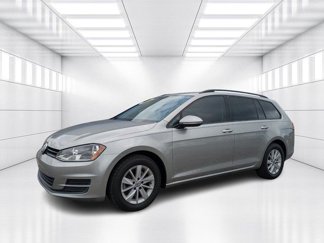 Used 2016 Volkswagen Golf S image 1