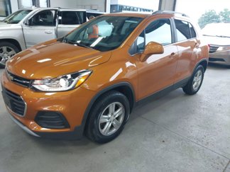 Used 2017 Chevrolet Trax LT w/ Driver Confidence Package image 1