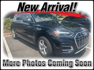 Used 2021 Audi Q5 Premium w/ Convenience Package image 1