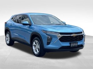 New 2025 Chevrolet Trax LS w/ LS Convenience Package image 1