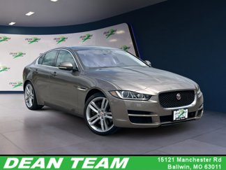 Used 2017 Jaguar XE Prestige image 1