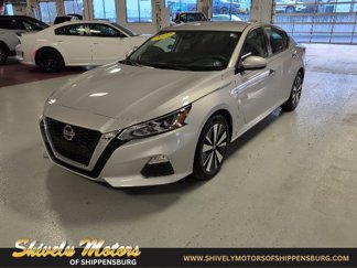 Used 2022 Nissan Altima 2.5 SV image 1