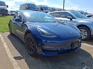 Used 2021 Tesla Model 3 Standard Range Plus image 1