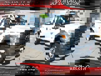 Used 2011 Ford F450 XL image 1