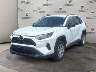 Used 2020 Toyota RAV4 LE image 1