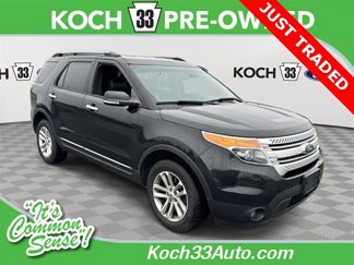 Used 2015 Ford Explorer XLT w/ Equipment Group 202B image 1