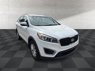 Used 2018 Kia Sorento LX image 1