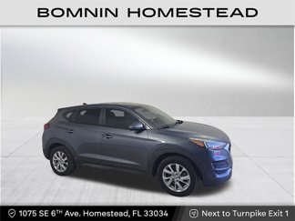 Used 2019 Hyundai Tucson SE image 1