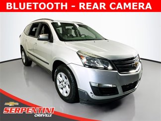Used 2017 Chevrolet Traverse LS image 1