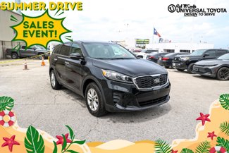 Used 2019 Kia Sorento LX image 1