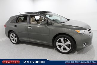 Used 2013 Toyota Venza XLE image 1