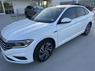 Used 2021 Volkswagen Jetta SEL Premium image 1