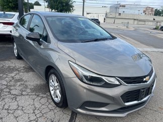 Used 2017 Chevrolet Cruze LT w/ Convenience Package image 1