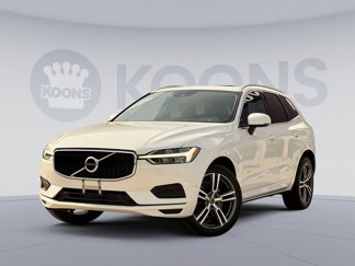 Used 2018 Volvo XC60 T6 Momentum w/ Vision Package image 1