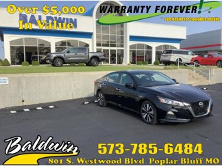 Used 2021 Nissan Altima 2.5 SV image 1