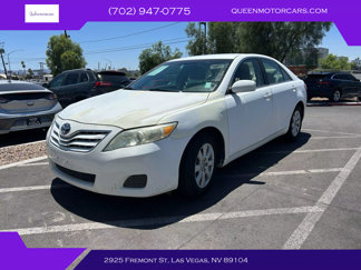 Used 2010 Toyota Camry XLE image 1
